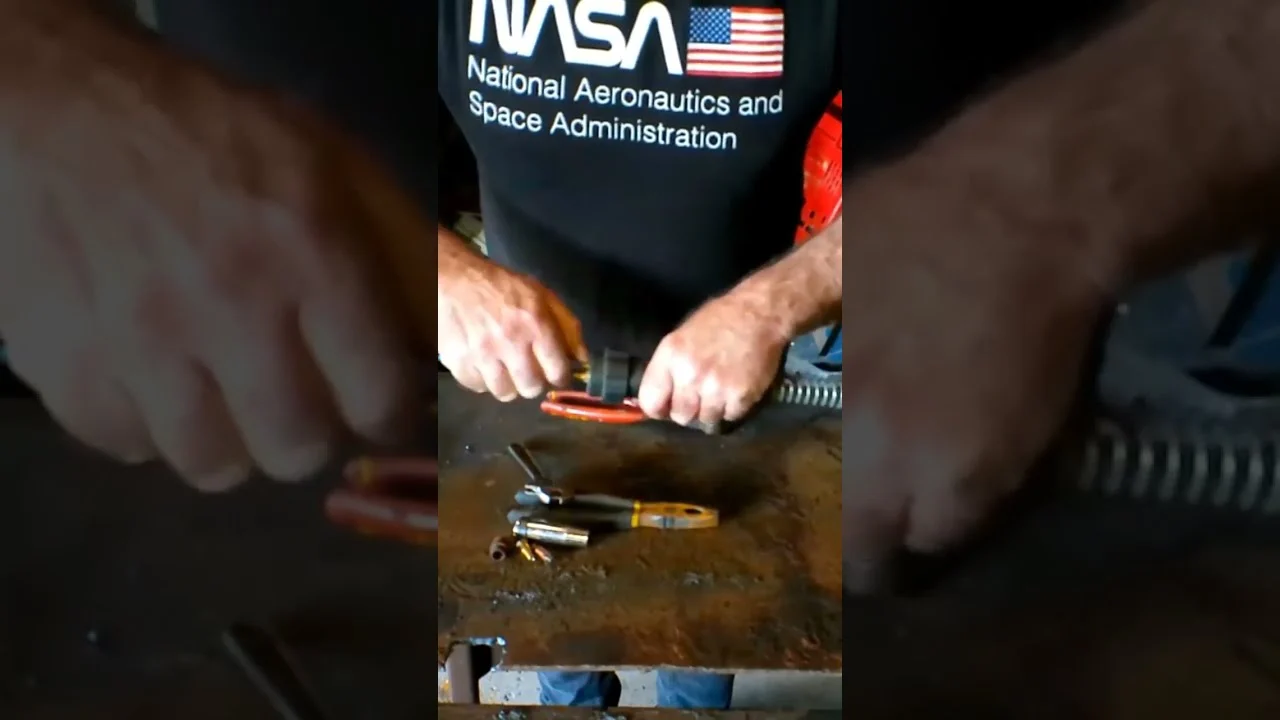 Find Where the MIG Wire Is Jammed - how to remove stuck wire from mig welder